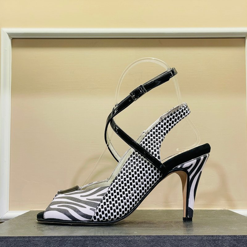 Margarita Zibra zebra pattern multi-tie sandals - High Heels - Genuine Leather White