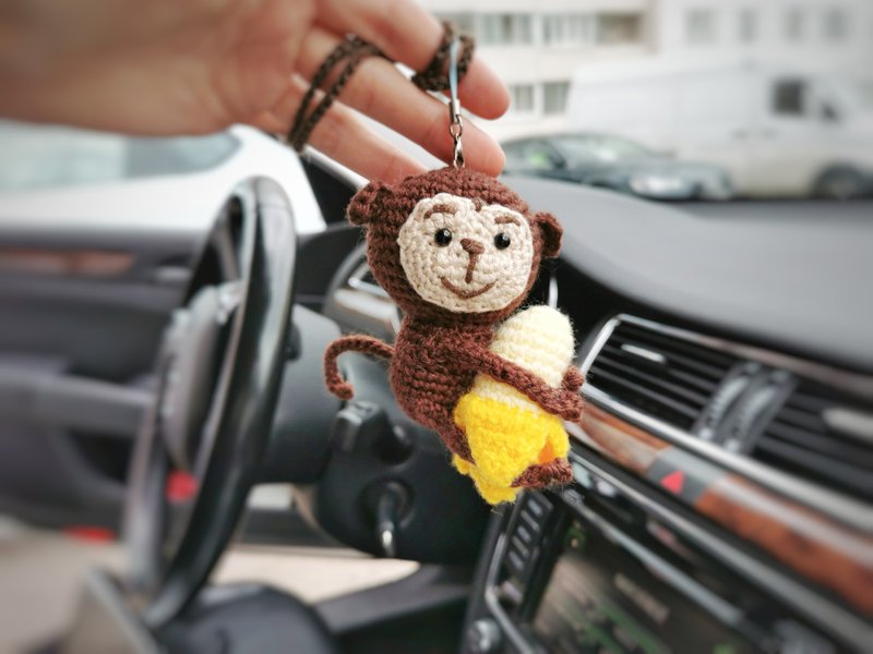 Monkey keychain, car ornament, monkey keyring plush - 鑰匙圈/鑰匙包 - 其他材質 咖啡色