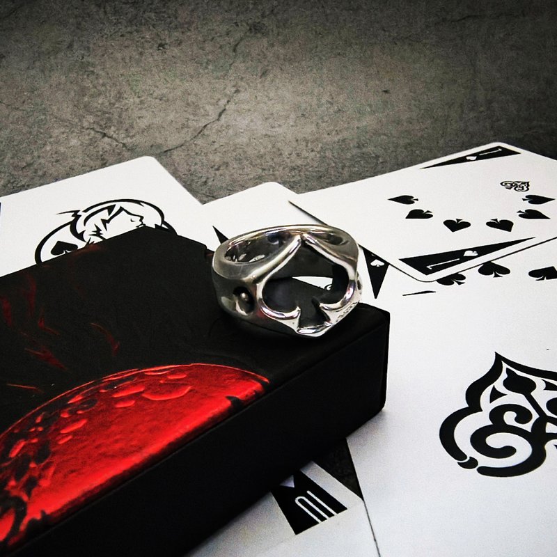 Intuitive Series [Hollow Spades Ring] 925 sterling silver ring/Pocker/Ace of Spades/Pair of rings - แหวนทั่วไป - เงินแท้ สีเงิน