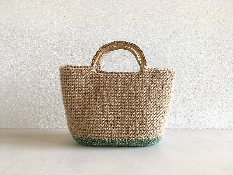 Hemp string bag mini Green - กระเป๋าถือ - ผ้าฝ้าย/ผ้าลินิน สีเขียว