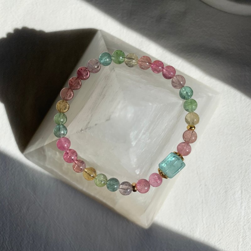 糖果色系 甜美彩虹配天空藍原石碧璽手鏈 天然水晶設計 - 手鍊/手環 - 半寶石 多色