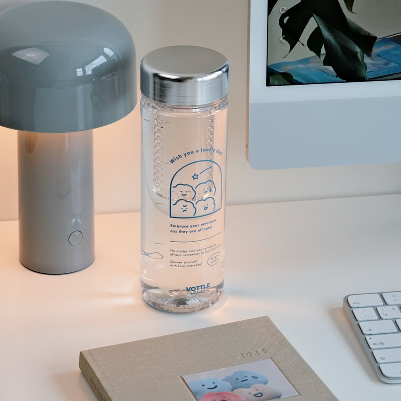 South Korea VOTTLE co-branded time water bottle/straw cup/tea bottle 500ml - กระติกน้ำ - พลาสติก สีใส