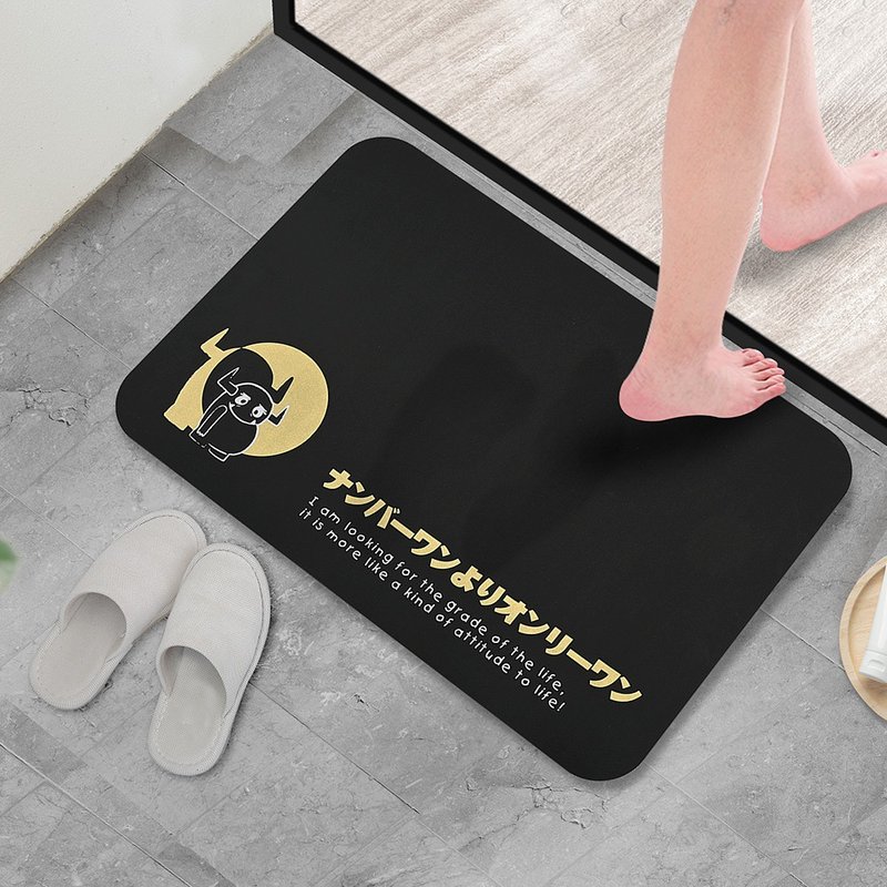 [monster] 10 seconds top suction soft diatomaceous earth absorbent floor mat golden attitude monster (66x44) - ของวางตกแต่ง - วัสดุอื่นๆ สีดำ