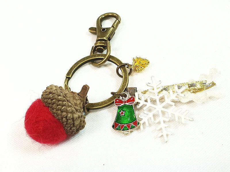 Paris*Le Bonheun。幸福森林。聖誕鈴鐺。羊毛氈橡果松果鑰匙圈 - 鑰匙圈/鎖匙扣 - 其他金屬 紅色
