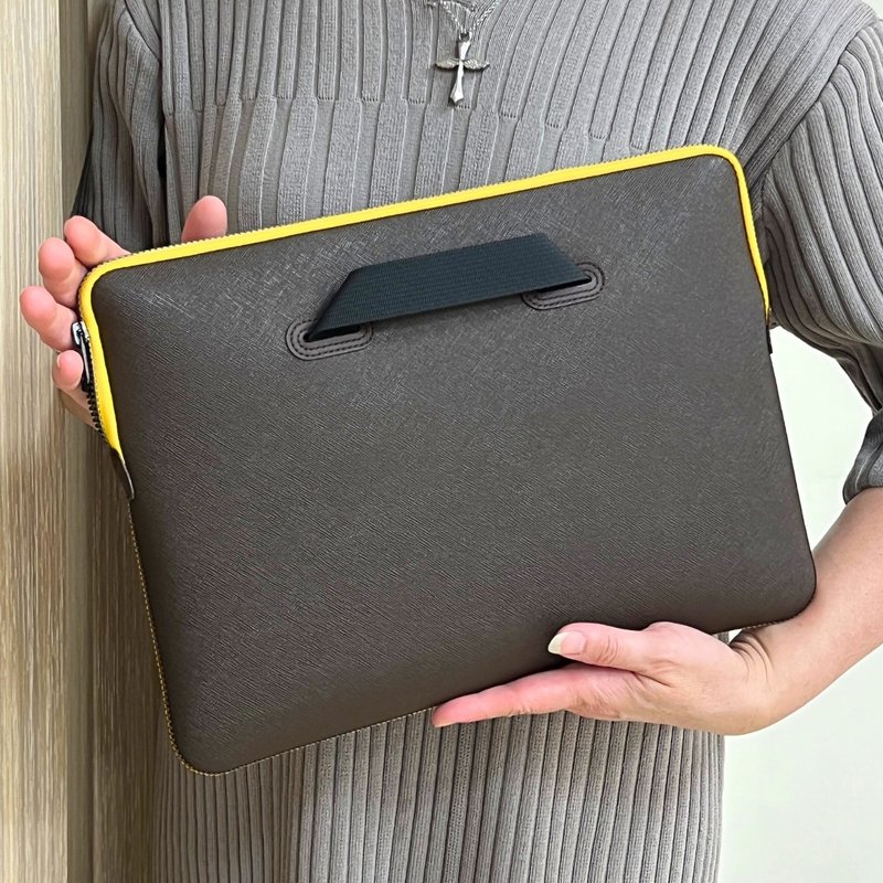Laptop Sleeve for 13 inch/14 inch, Waterproof, Lightweight, Fit with cushioning - กระเป๋าแล็ปท็อป - ยาง 