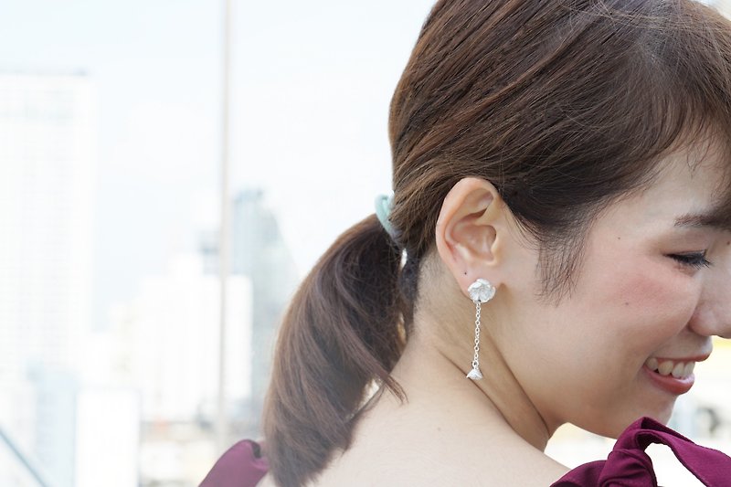 Jasmine flower earrings - Earrings & Clip-ons - Silver Silver