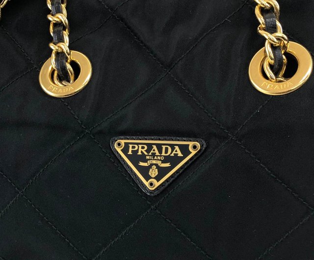 日本直送 名牌中古包 】PRADA プラダ トライアングルロゴ