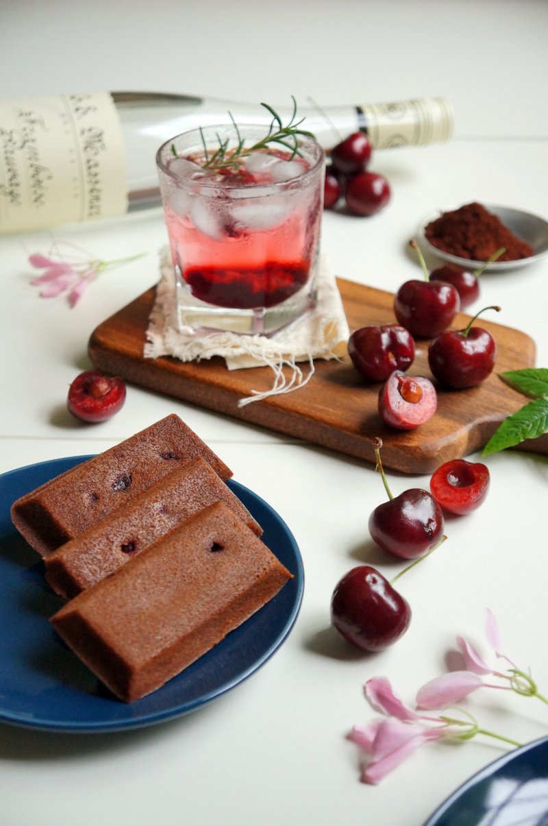 Cherry Cocoa Financier 1 box 6 packs - เค้กและของหวาน - อาหารสด 