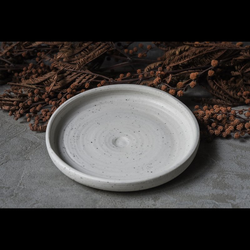 。斑點白陶霧面小皿/醬菜醬汁碟 點心盤器 - 碟子/醬料碟/醬油碟 - 陶 