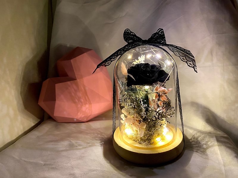 玻璃 乾花/永生花 黑色 - 永生花夜燈玻璃罩盅 含禮盒 玻璃罩 生日禮物 新婚禮物 情人節