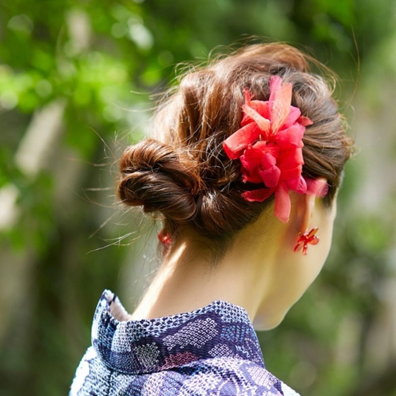 mini | 金魚 | 彩る咲き編みバレッタ/ヘアクリップ - 髮夾/髮圈 - 聚酯纖維 紅色