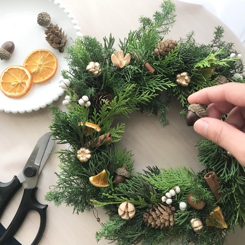 DIY material package with instructional video for hand-made Christmas wreaths, Christmas dried flower wreaths, parent-child hand-made ones - จัดดอกไม้/ต้นไม้ - พืช/ดอกไม้ หลากหลายสี