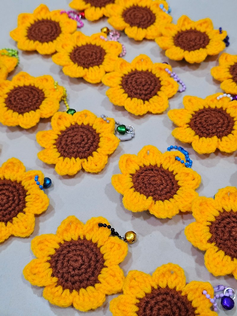 Sunflower Keychain 1 piece - Charms - Other Materials 