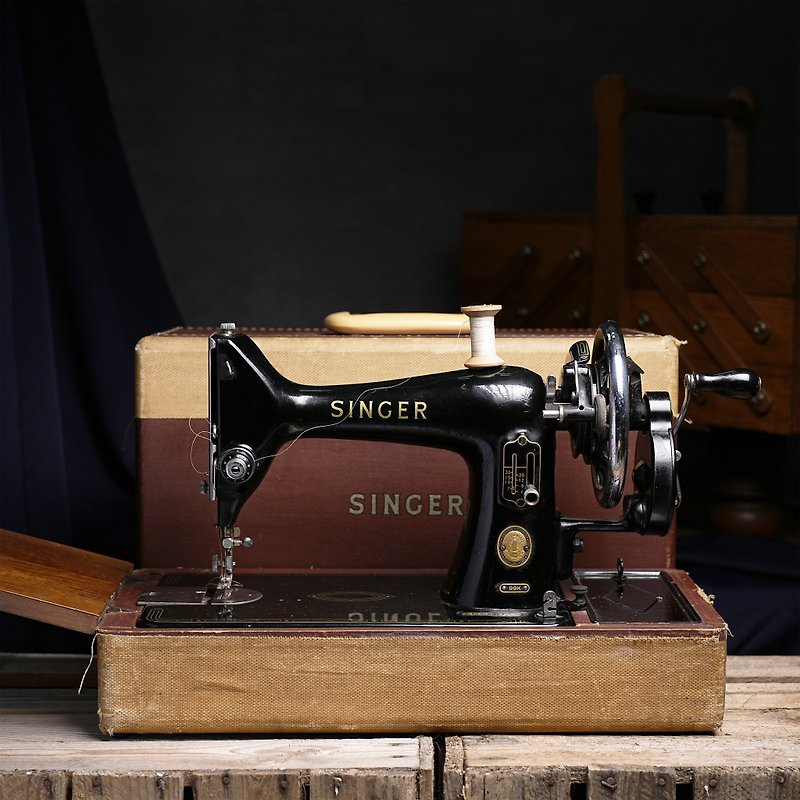 Vintage Singer 99K mechanical sewing machine - ของวางตกแต่ง - โลหะ หลากหลายสี