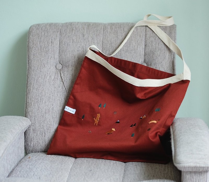 FOX Tote Bag ( Red ) - กระเป๋าเป้สะพายหลัง - งานปัก สีแดง