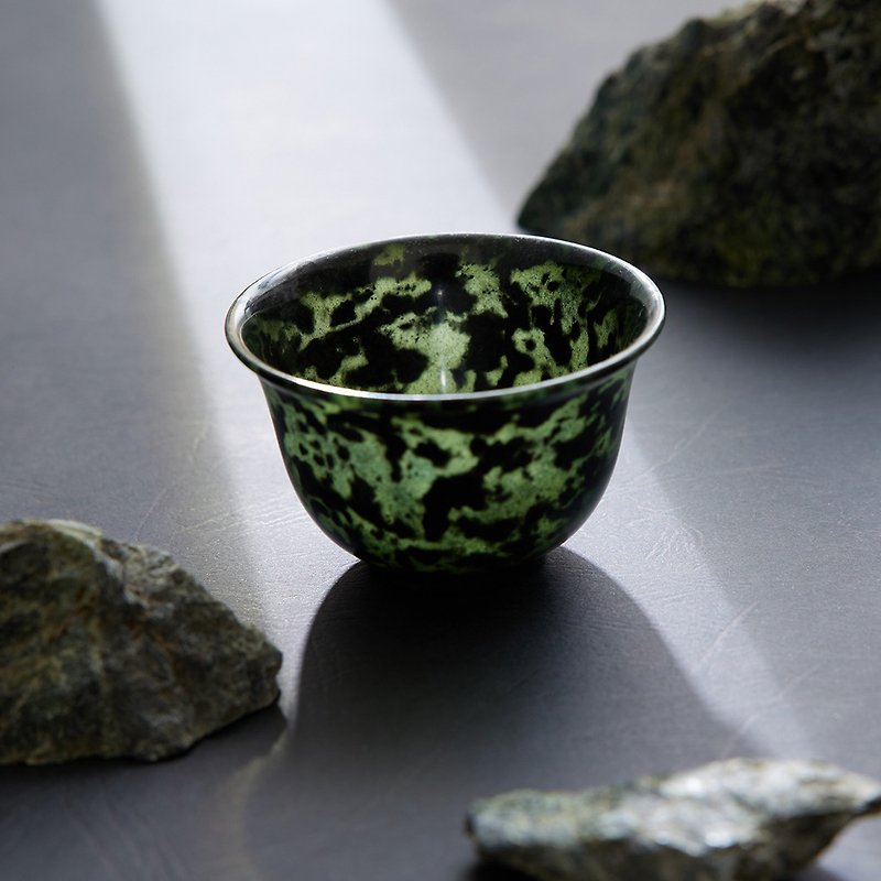 Transfer to [Qiyu Home] Taiwan Ink Jade Tea Cup Luminous Cup Tea Ceremony - Teapots & Teacups - Jade 