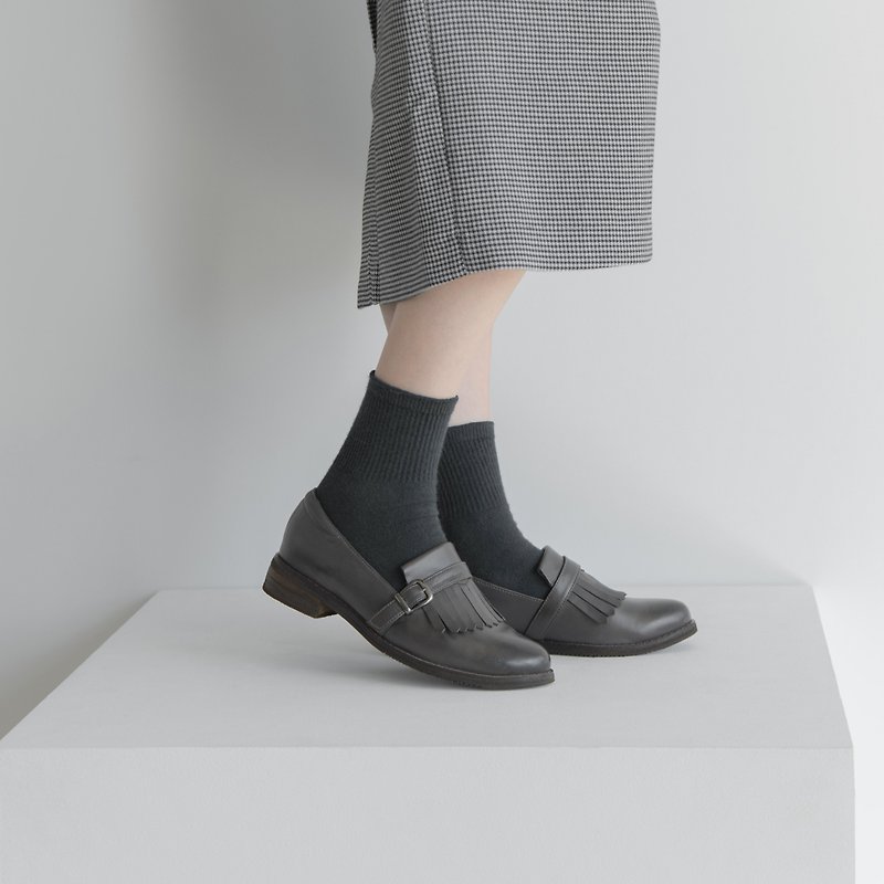 Tassel loafers_ gray - รองเท้าอ็อกฟอร์ดผู้หญิง - หนังแท้ สีเทา
