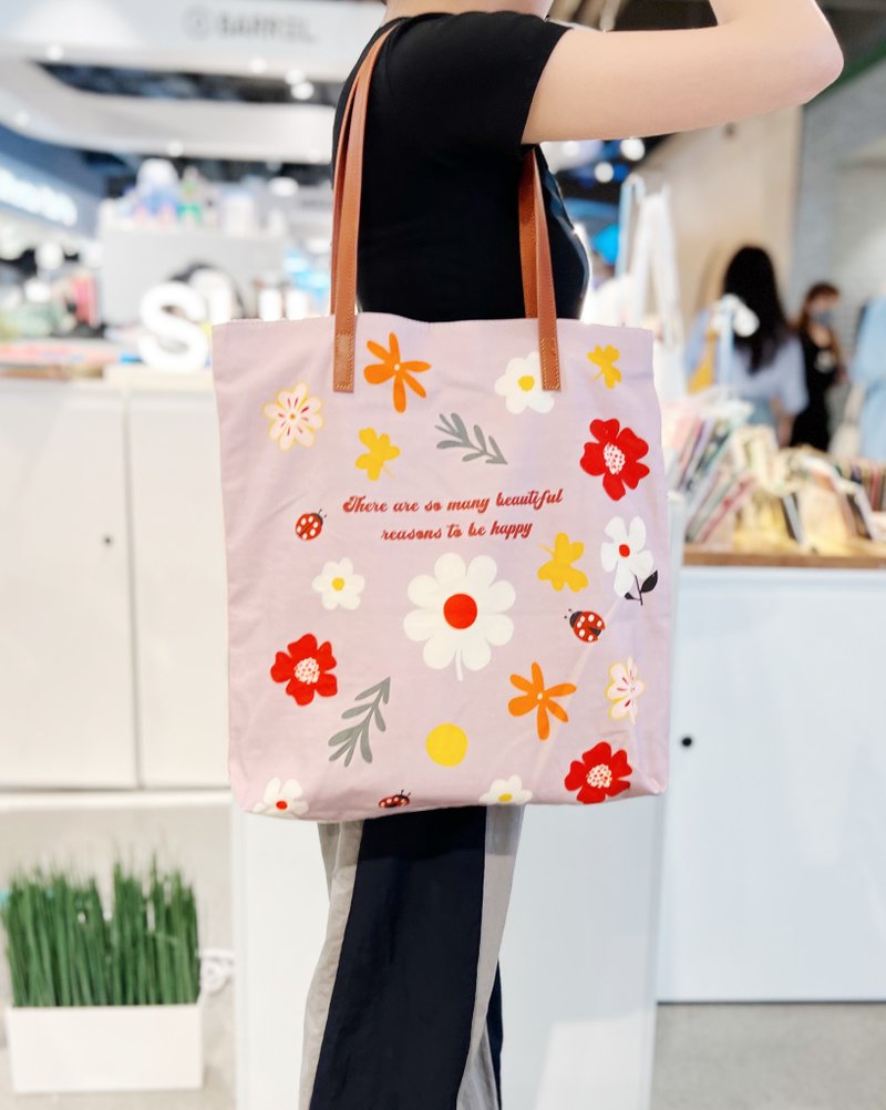 Purple Flowers and Ladybirds Print Cotton Bag - กระเป๋าถือ - ผ้าฝ้าย/ผ้าลินิน สีม่วง