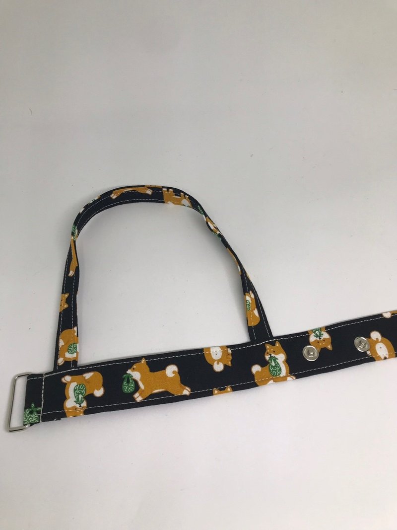 Miranda Handmade 。 獨家環保可調式提帶杯袋  -奔跑吧 柴柴 - 飲料提袋/杯套/杯袋 - 棉．麻 咖啡色