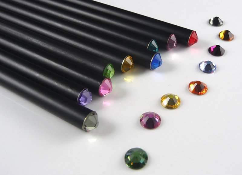 【DT&CREATION】黑木消光珠寶鉛筆(二入組) - 水晶顏色隨機出貨 - 鉛筆/自動鉛筆 - 木頭 黑色