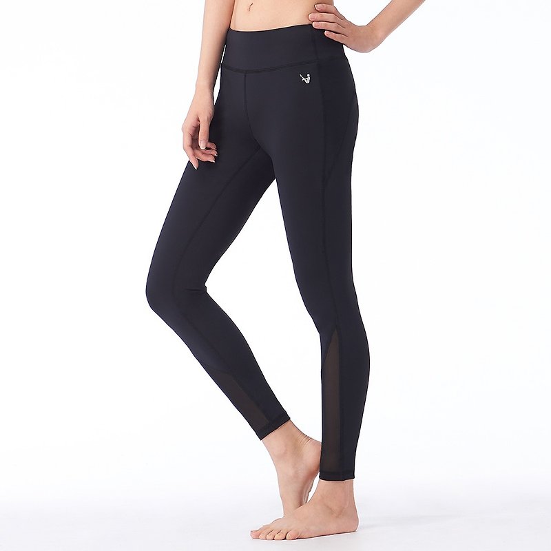 [MACACA] Hip Bone Covered Cropped Pants - ASE7731 Black - Women's Sportswear Bottoms - Nylon Black