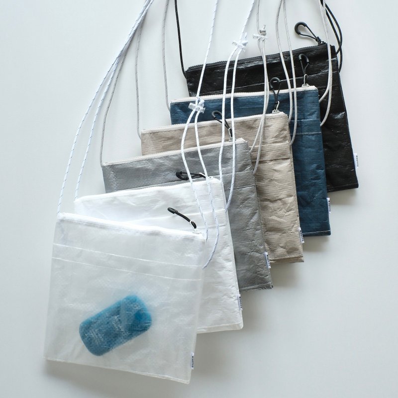 【shoulder bag】超軽量・撥水ポリエチレン 4つの収納 サコッシュ - 側背包/斜背包 - 其他人造纖維 透明