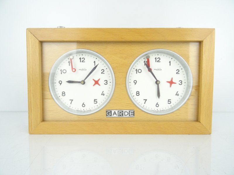 Vintage Antique Ruhla Garde Chess Clock made in Germany - 時鐘/鬧鐘 - 木頭 咖啡色