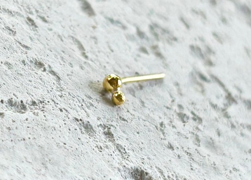 K24純金 丸玉＋子丸玉スタッドピアス◇ K24 Round Ball Stud（片耳分～）◇K24 釈迦玉ピア - 耳環/耳夾/耳骨夾 - 其他金屬 金色