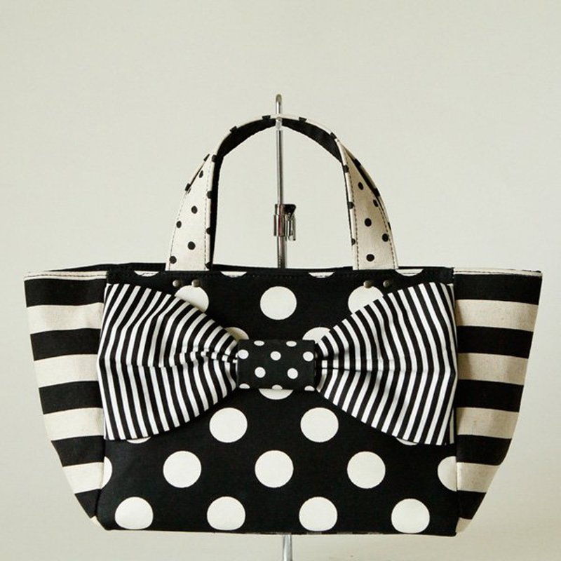 ribbon tote bag Love Comedy S Black&White borders dots stripes shoulder belt - Messenger Bags & Sling Bags - Cotton & Hemp Black