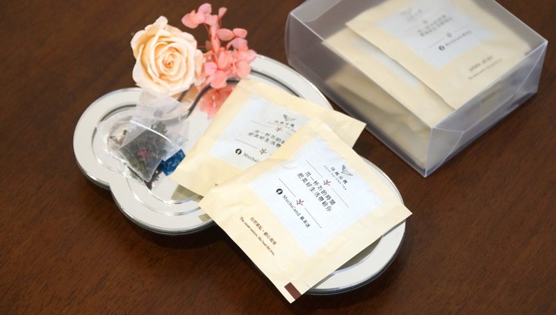 [Good gift choice] Mucha fan floral tea series / Osmanthus black tea / Rose oolong / 6-pack - Tea - Other Materials White