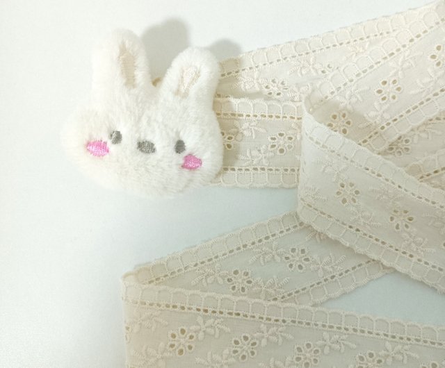 猫・うさぎレース装飾付きホワイトチュニック フランシュリッペ Bunny-Chan Headdress (2024) by Angelic Pretty