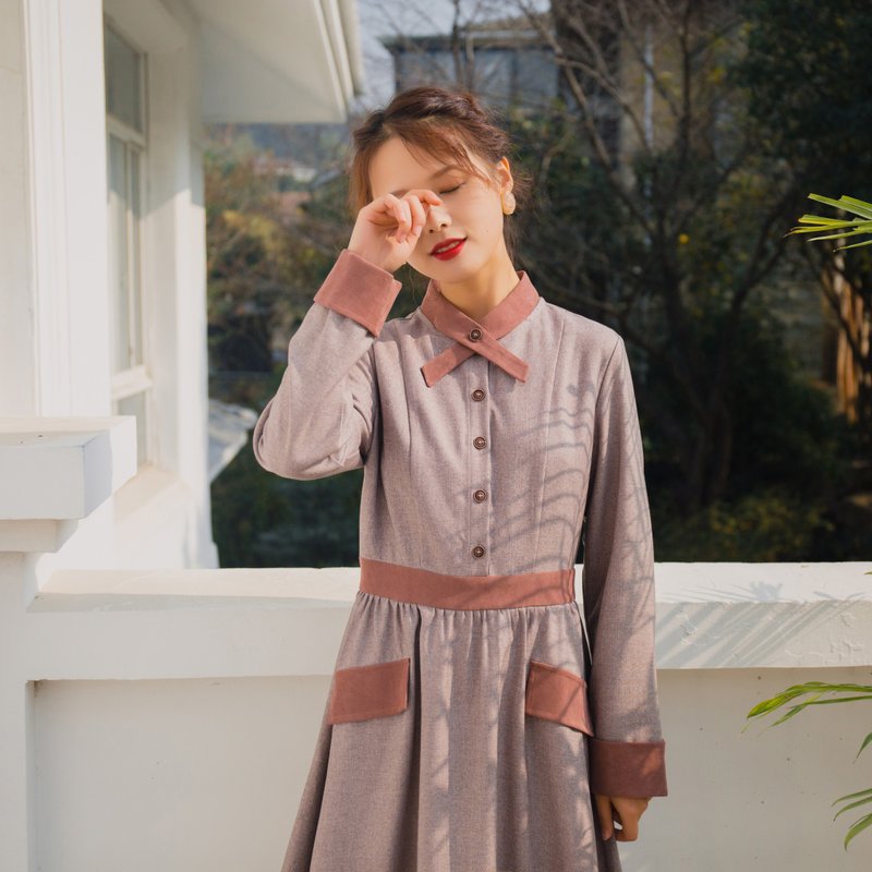 法式宮廷復古少女橘梗交叉領撞色連衣裙 - 洋裝/連身裙 - 其他材質 
