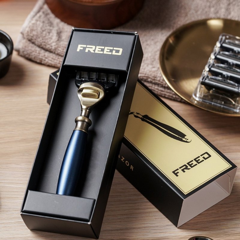 【FREED】古銅系列 - 五刀式刮鬍刀 - 帝王藍 客製化刻字 生日 - 男性保養/清潔/修容工具 - 其他金屬 藍色