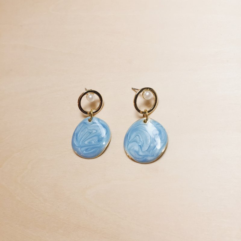 復古天藍滴釉鏤空珍珠胖水滴耳環 - 耳環/耳夾/耳骨夾 - 顏料 藍色
