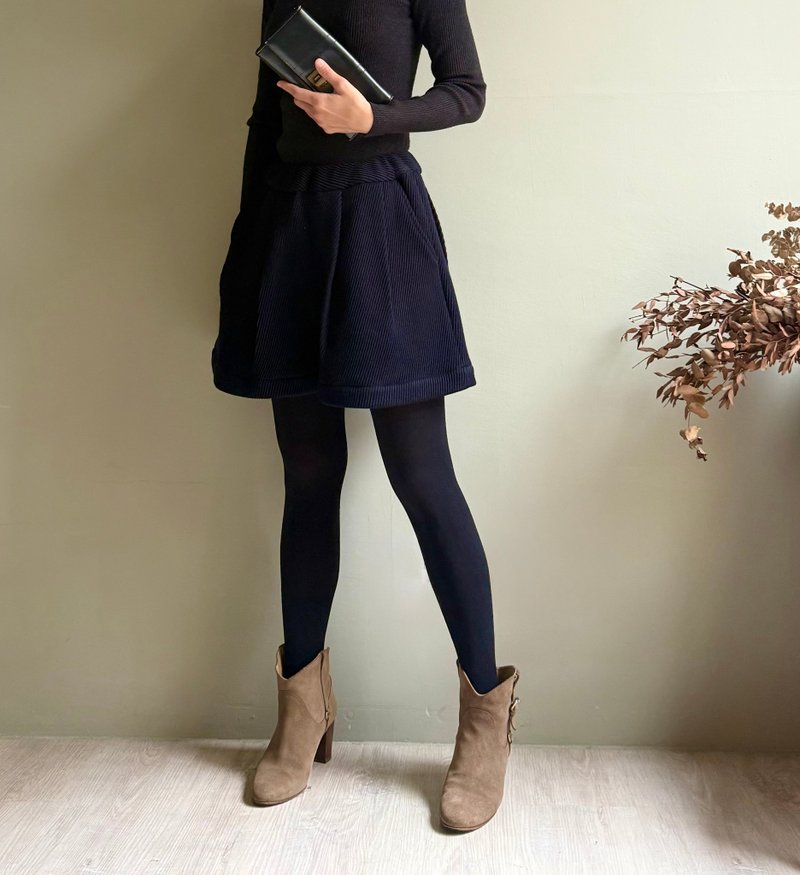 Dance with Dongyang/Navy Blue Twill Thick Pound Wool Shorts Skirt/Wool - Women's Shorts - Wool 