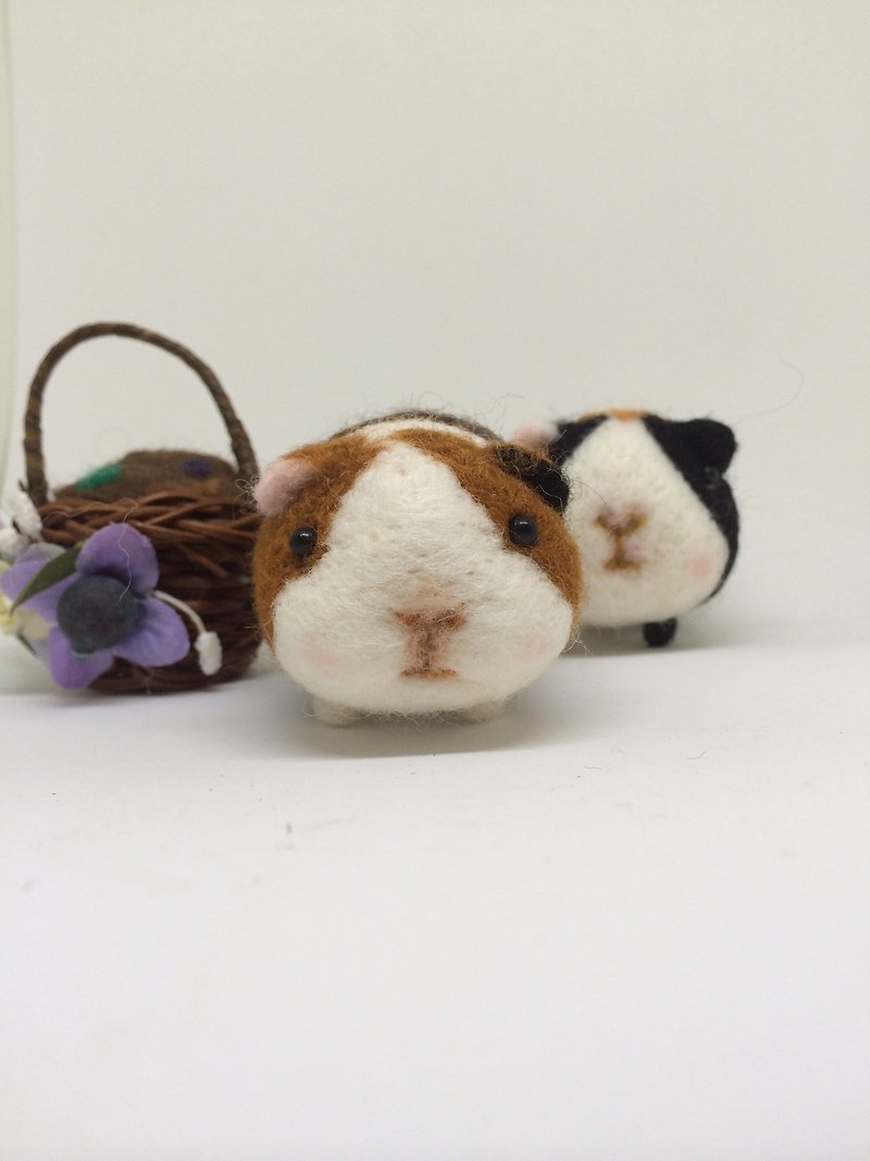 [Music and more sheep wool felt paradise] guinea pig custom area - Pet Toys - Wool 