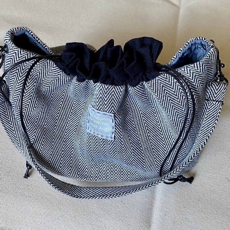 herringbone cinch top bag - กระเป๋าถือ - ผ้าฝ้าย/ผ้าลินิน 