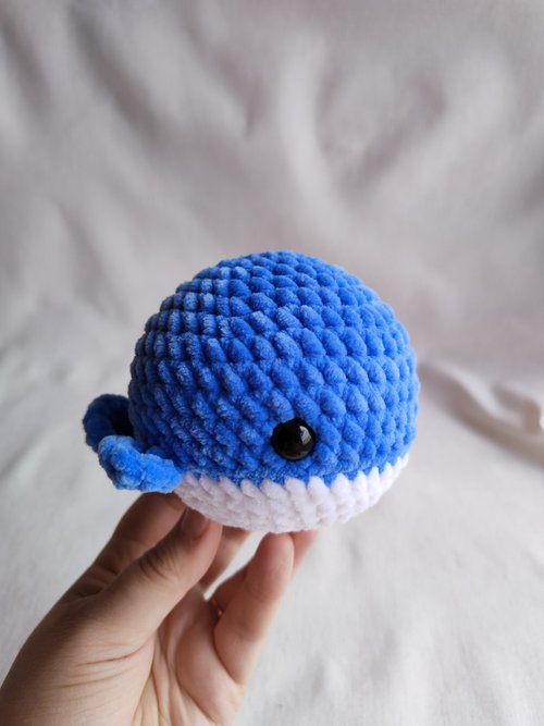 くじら　あみぐるみ　【受注製作になります】 Crochet] How to crochet a whale - YouTube