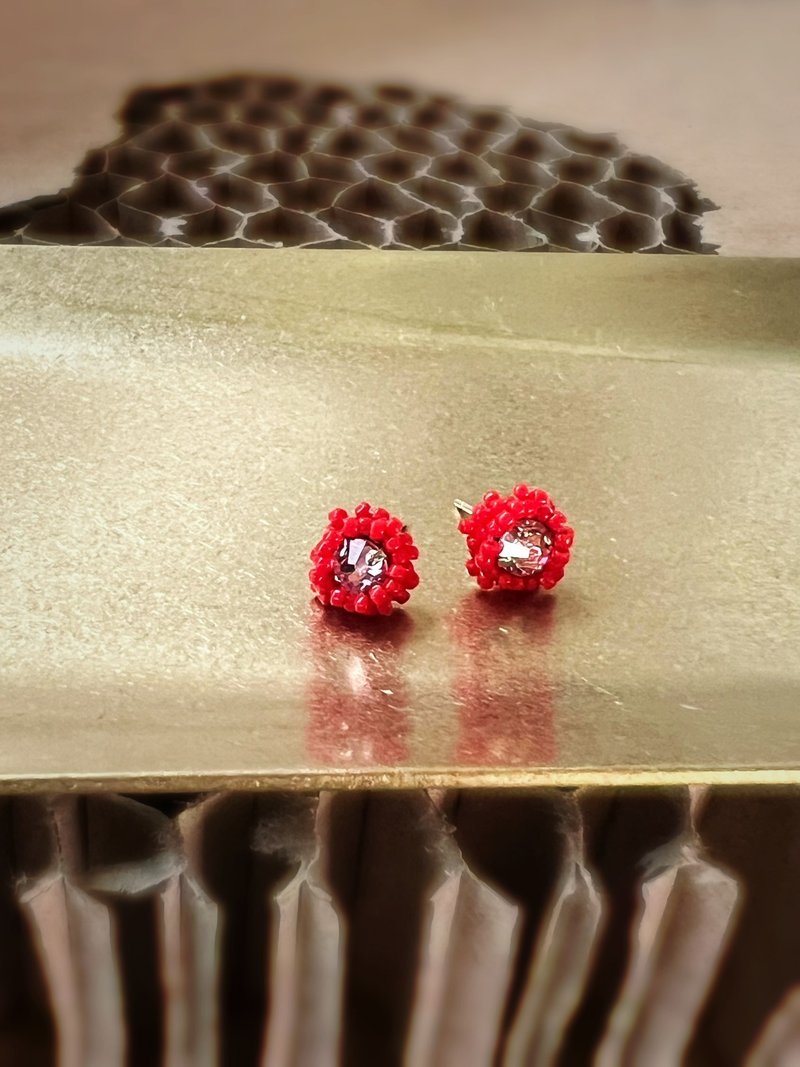 Small diamond hand-woven earrings-red/pink-ready stock - Earrings & Clip-ons - Other Materials Red