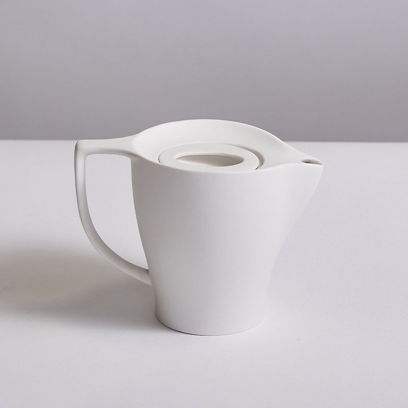 【3,co】Comma Teapot- White - ถ้วย - เครื่องลายคราม ขาว