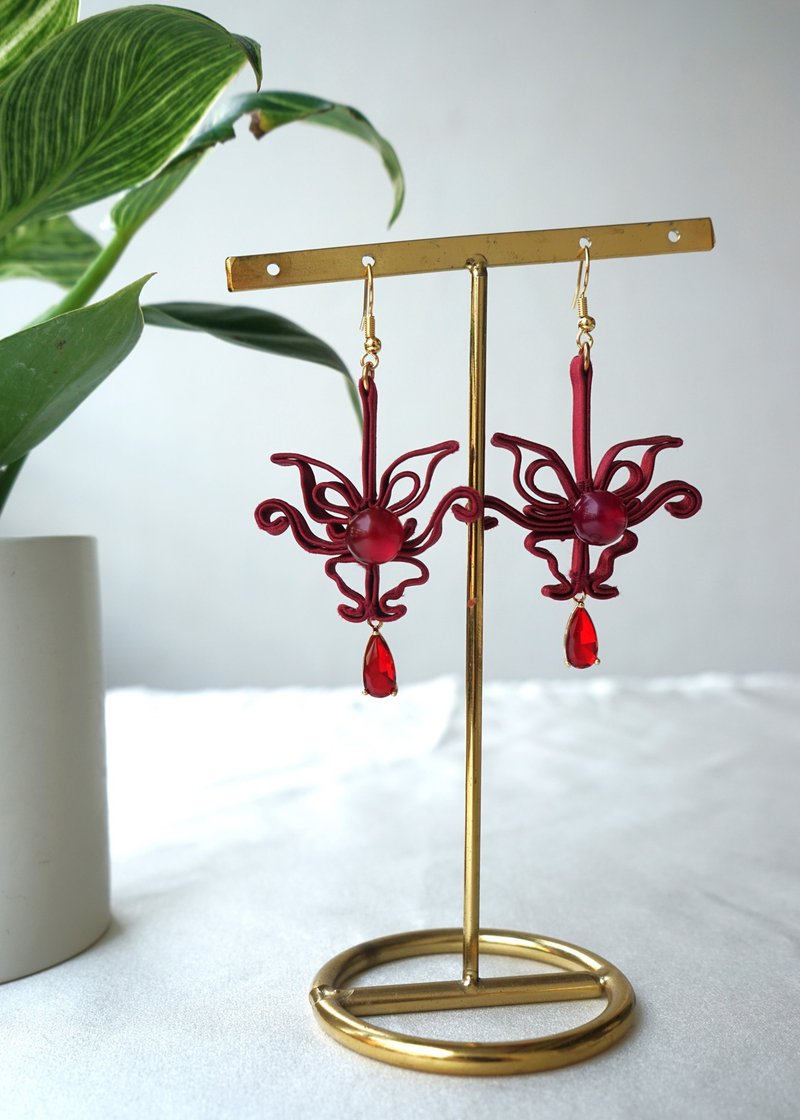 Butterfly Pankou Earrings w Beads - Earrings & Clip-ons - Silk Red