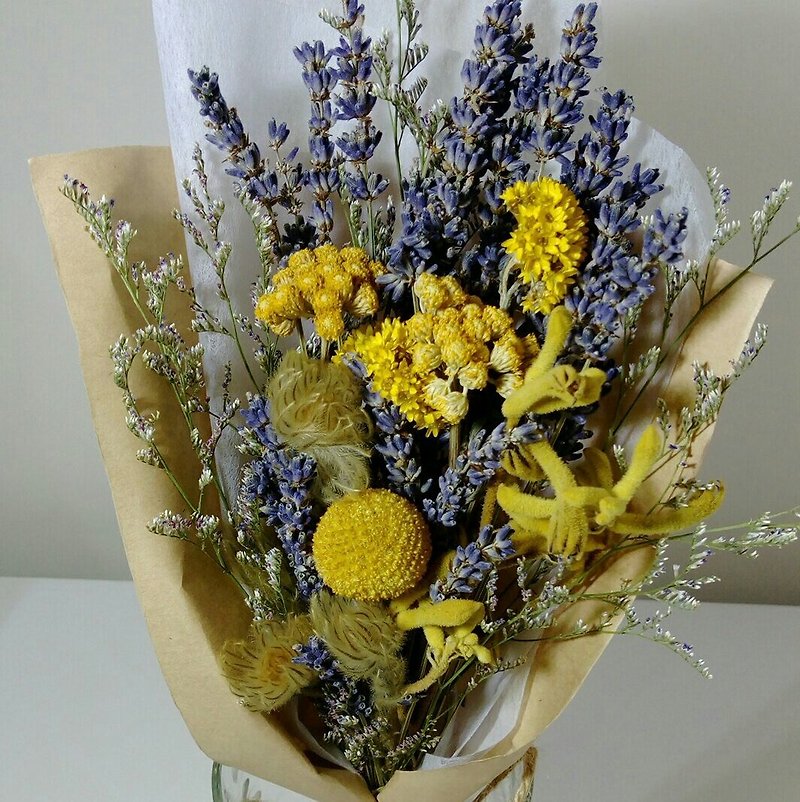Spot Kinki hand for early summer little light new dry bouquet of flowers in Valentine's Day home arrangement dried flowers do not wither - Plants - Plants & Flowers Yellow