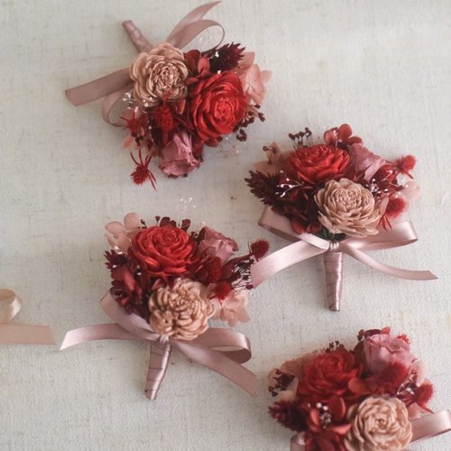 花，說 Flowers Story 乾燥花 /紅色系胸花/捧花 新娘 婚禮佈置 客製化 胸花 婚禮 婚攝 永生花