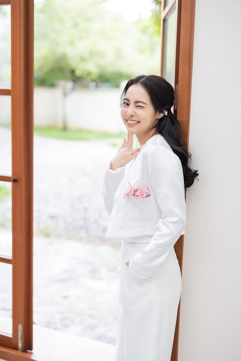 FLORA蕾絲兩穿雙面外套  長袖/半袖       輕婚紗首選 - 女大衣/外套 - 其他材質 白色