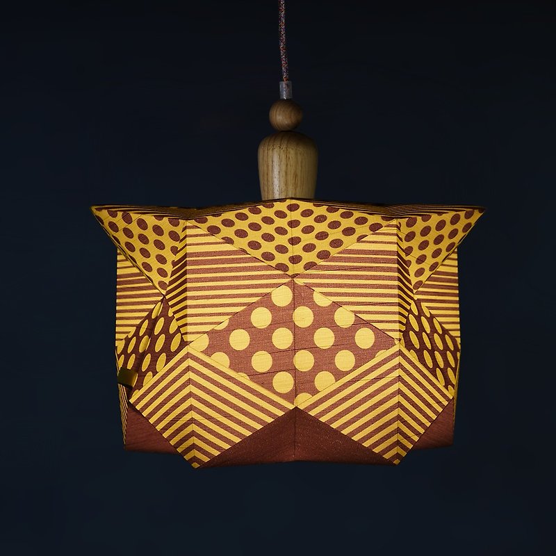 deLightシルクランプ9 /木製シャンデリア/手作り折りたたみアート/受賞歴のある製品 - 照明・ランプ - シルク・絹 