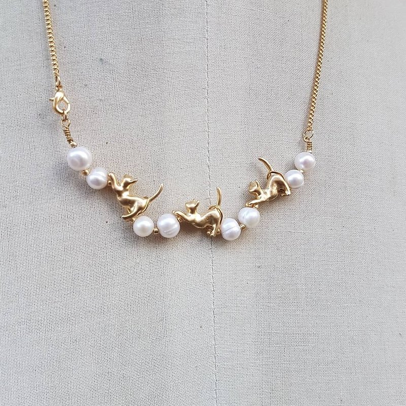 2018_Cat Model Natural Big Pearl Necklace_Hand Necklace Activity Dual-use Design 1plus1 Series - Necklaces - Pearl White