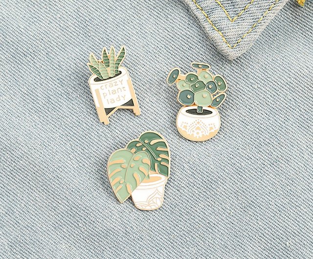 Bibi's fun and carefully selected - Wooden frame potted plant pins,  brooches and badges are cute and carefully selected!! - Shop bibiseyes  Badges & Pins - Pinkoi