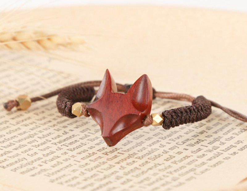 Fox simple handmade sandalwood ins bracelet - Bracelets - Wood Black