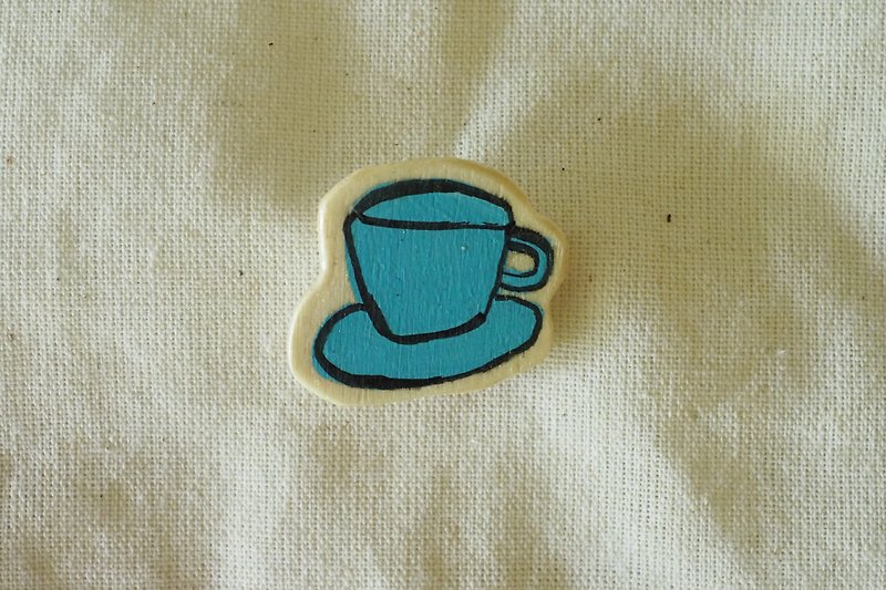 Coffee Dripper Handmade Wooden Pin - Brooches - Wood Multicolor