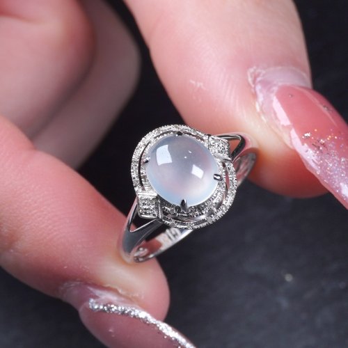 瓔珞珠寶盒 E.L.Jewelry Box 玻璃種翡翠蛋面戒指 18K金鑽石 | 天然緬甸玉A貨翡翠 | 送禮